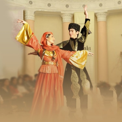 دانلود آهنگ بیزیزی ایستمین لر یانسین یانسین وفا