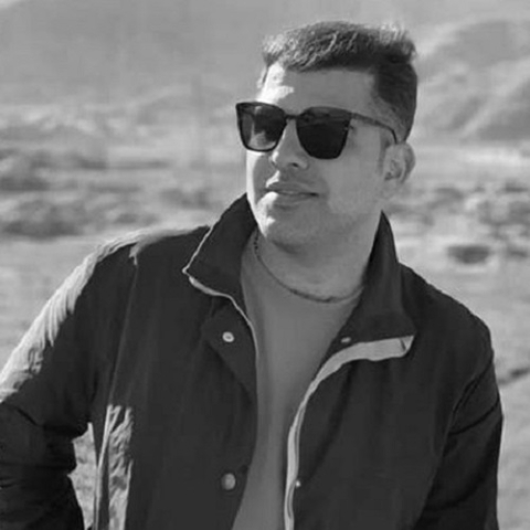 دانلود آهنگ با خیالت بی خیالم تونه دارم سی روز تنگ احمد بیرانوند
