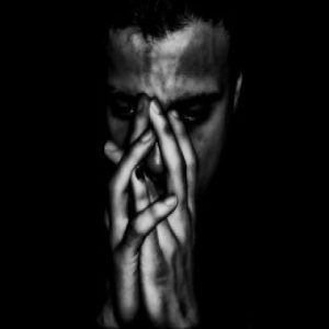 دانلود آهنگ تو این سکوت و خیابان و من ریمیکس