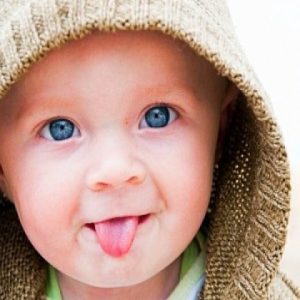 دانلود آهنگ چشات در باغ سبزه به والله
