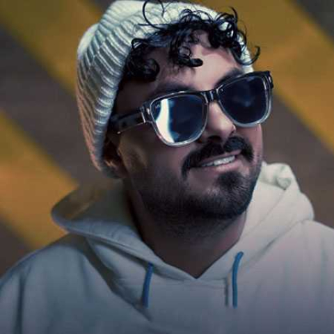 دانلود آهنگ میم و نون یعنی منمو من ترکیبمون برندس امیر رادان دانلود آهنگ میم و نون یعنی منمو من ترکیبمون برندس امیر رادان