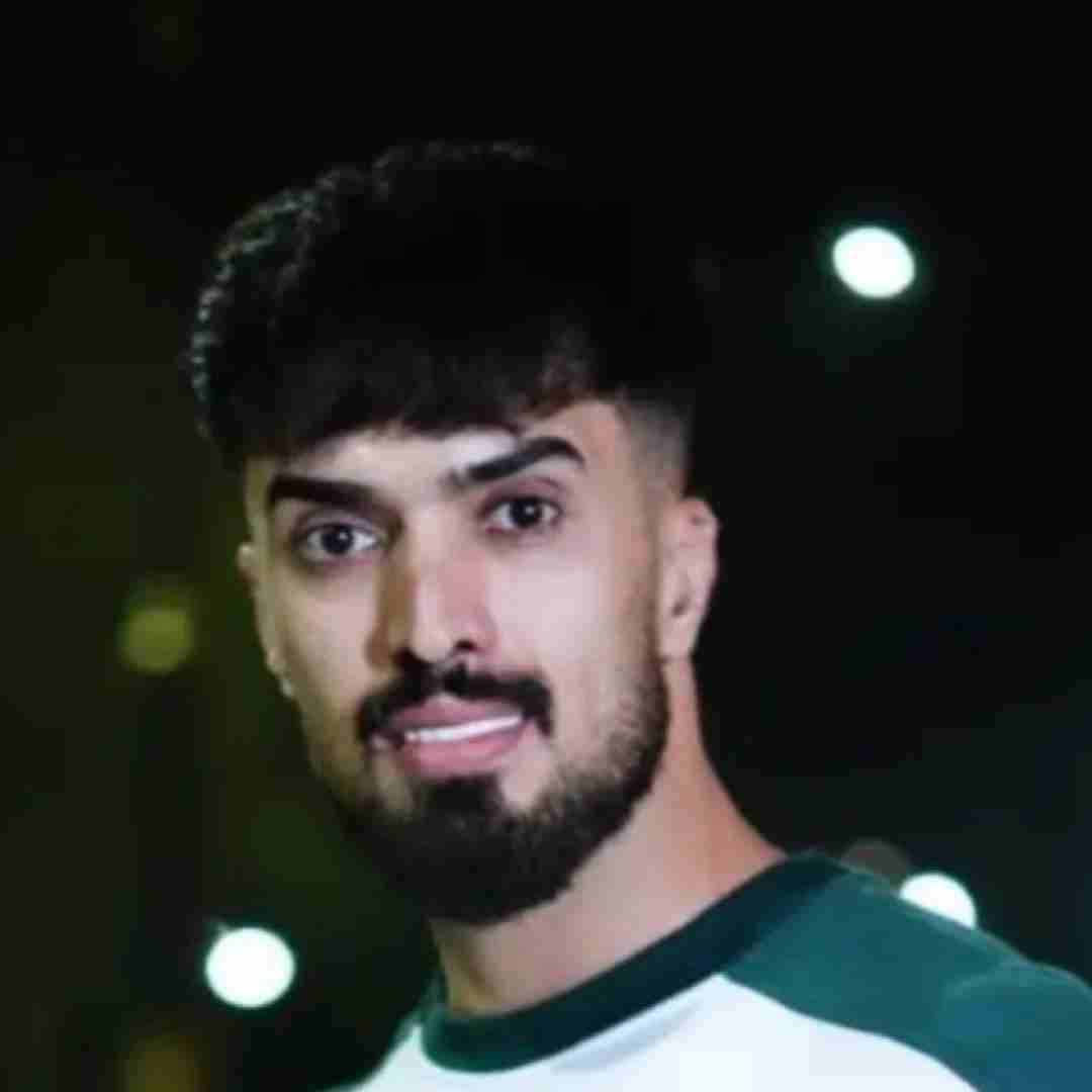 دانلود اهنگ علی رستمیان چقد سنگ تو به سینه زدم آخرم گفتی من خیلی بدم
