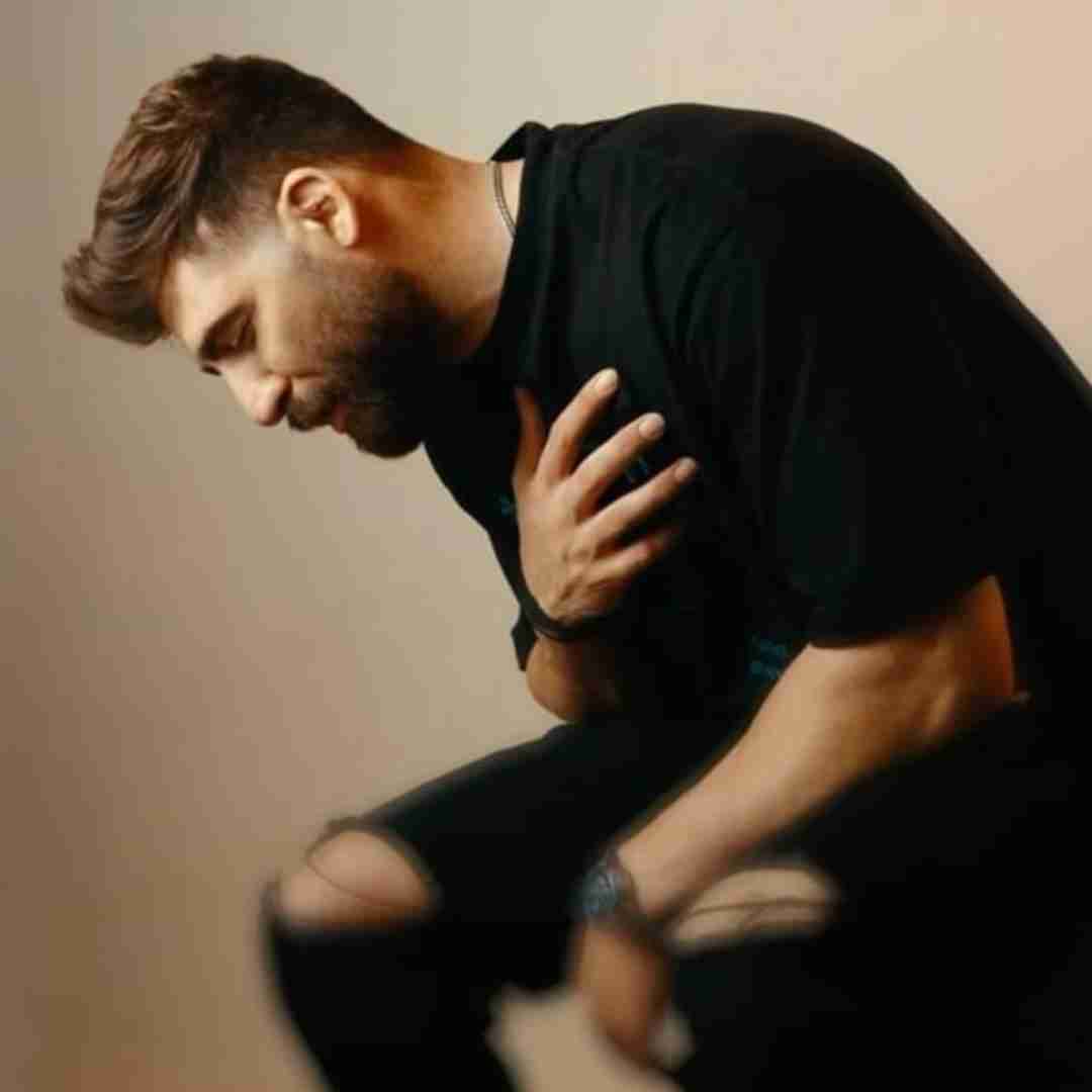 دانلود اهنگ محمد محرمی چشات چرخیدن ازت بد دیدم یکی جام اومد خودم فهمیدم