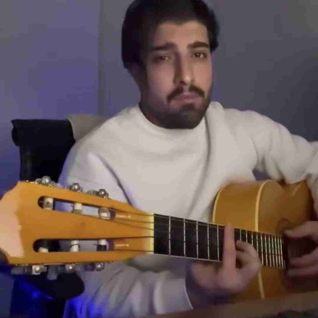 دانلود اهنگ امیر لیام بیا من ببین با کله خوردم زمین