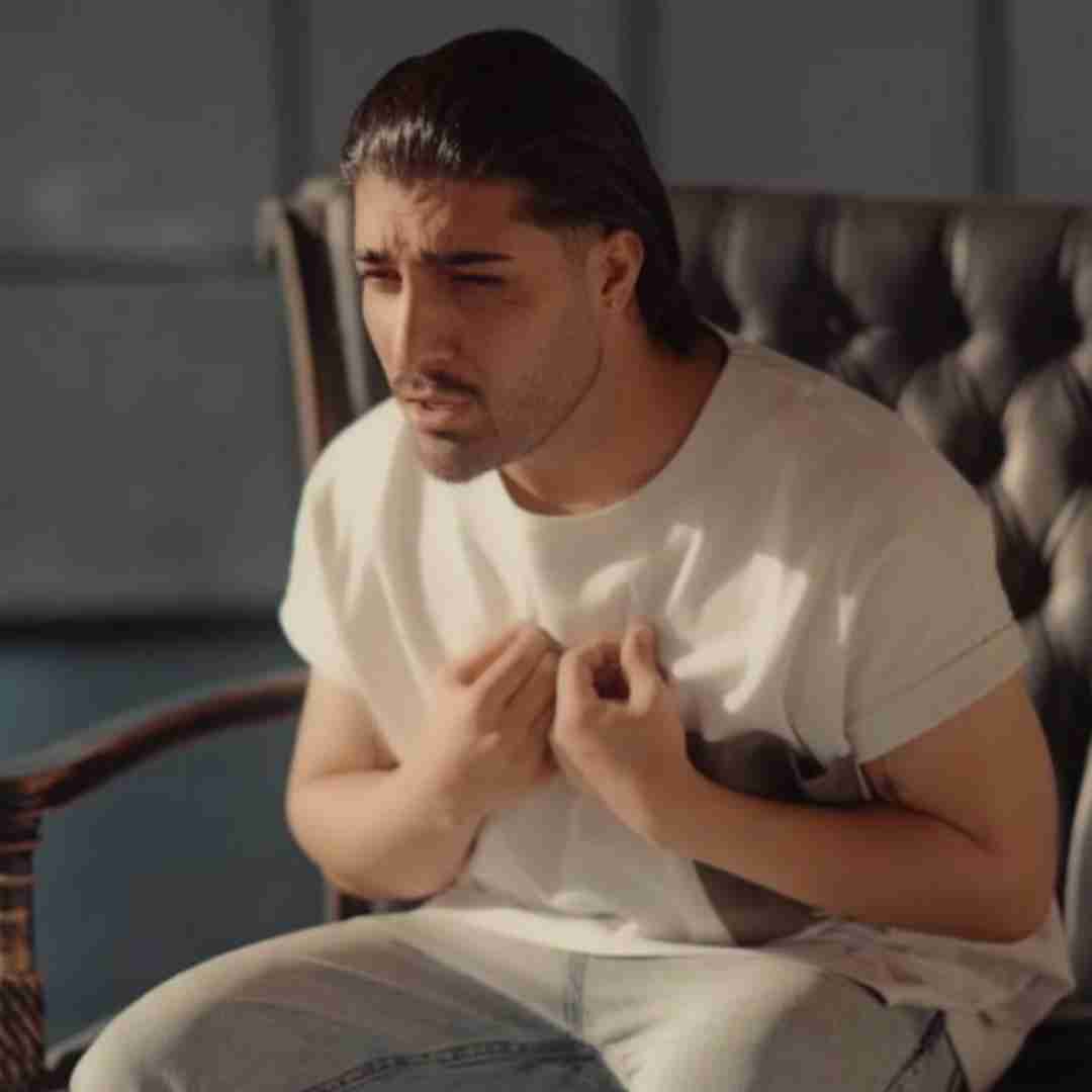 دانلود اهنگ امیر لیام دالگم دست و دعاس هر شو گیره کی