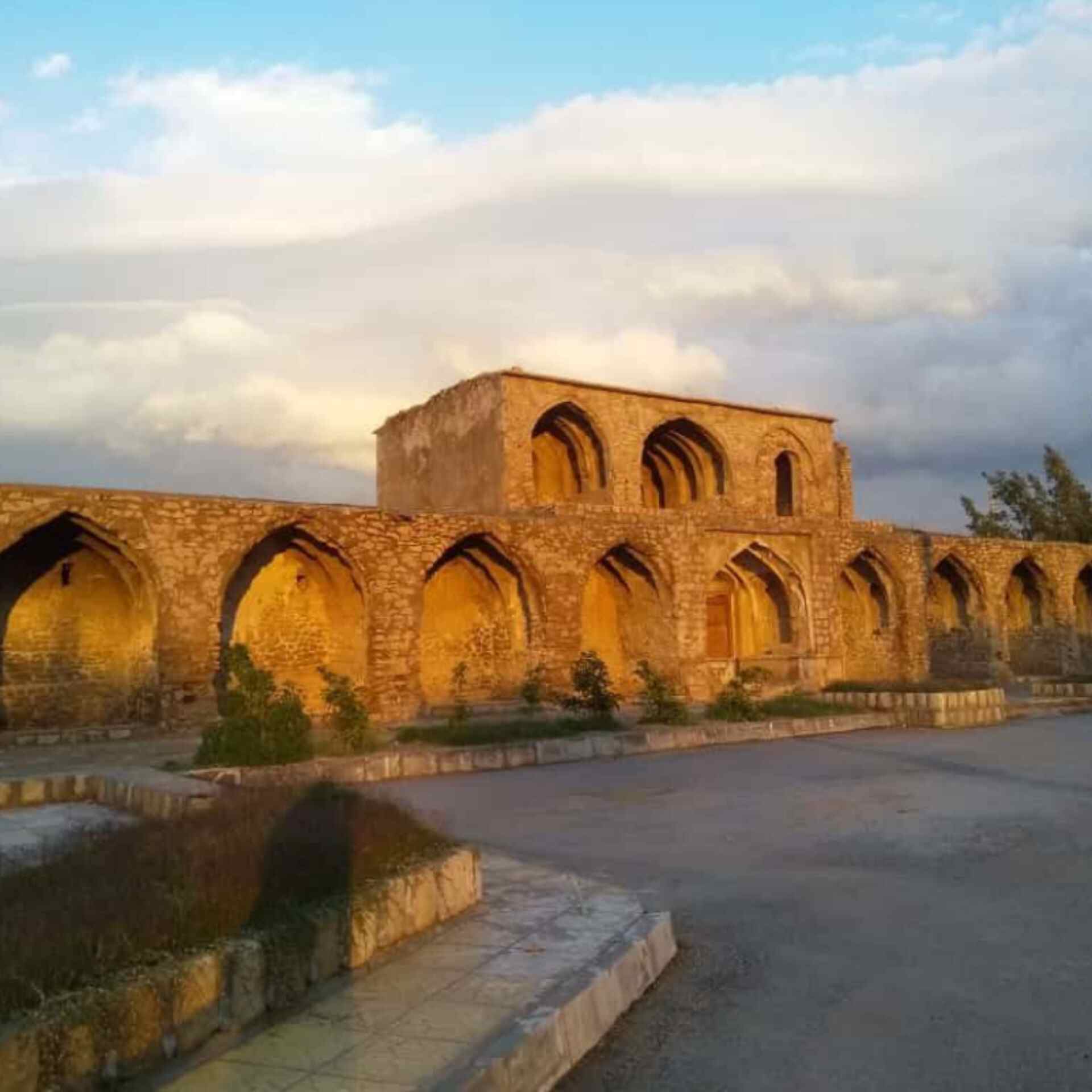 دانلود اهنگ اسمع اسمع بیبی با صدای زن