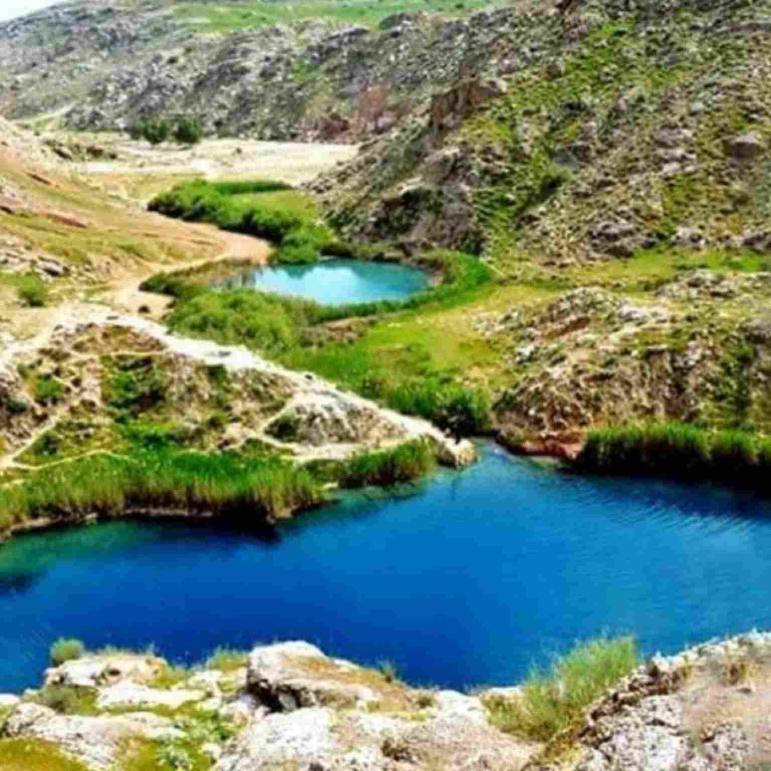 دانلود اهنگ اسی بیت تورو دارم هیچی ازم کم نمیشه بزا دنیا هرچی میخاد ازم بگیره