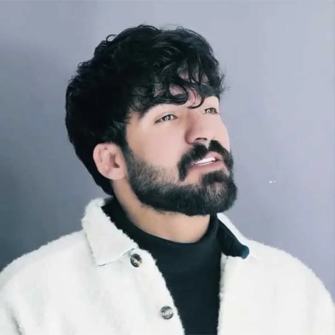 دانلود اهنگ حمیدرضا بابایی کله پا و مسم جای توبه رو دسم