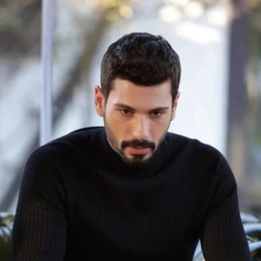 دانلود اهنگ سریال عشق بی حد و مرز خلیل ابراهیم