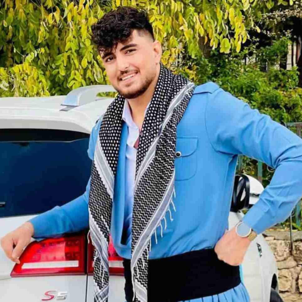 دانلود اهنگ امید پیج تا چشامه وا کردم خدا سیا کرد بختمه