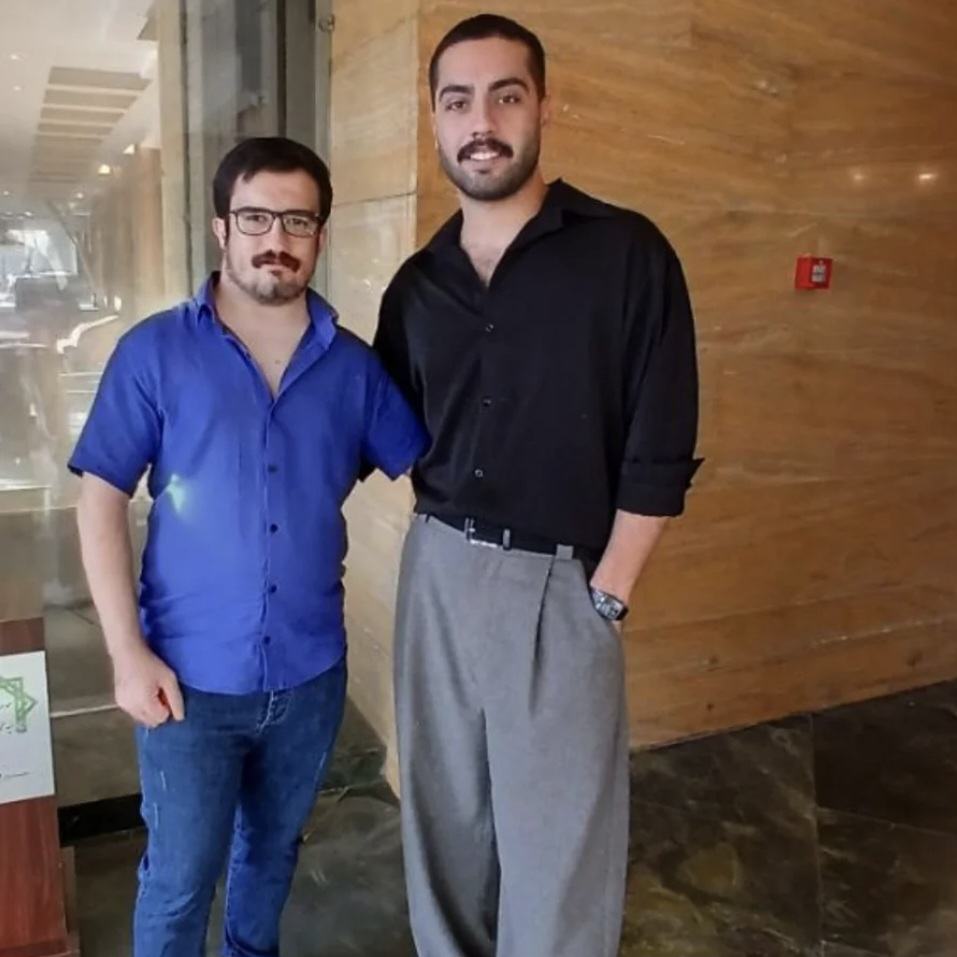 دانلود اهنگ حامیم دم ﻧﺰد ﺣﺘﻰ ﻳﻪ ﺑﺎر ﻧﮕﻔﺖ آخ