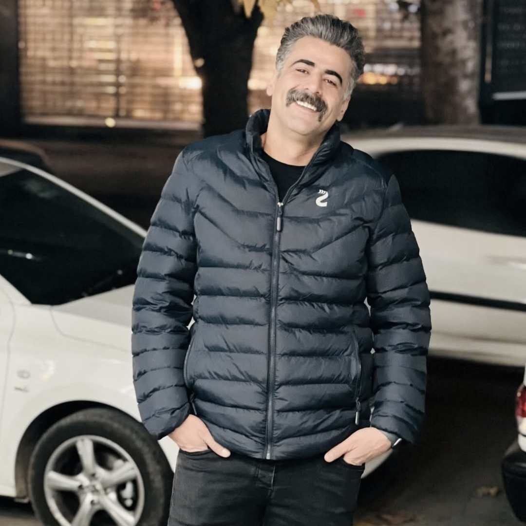 دانلود اهنگ مجید عزیزی یه چات و یه چات مریم مریم