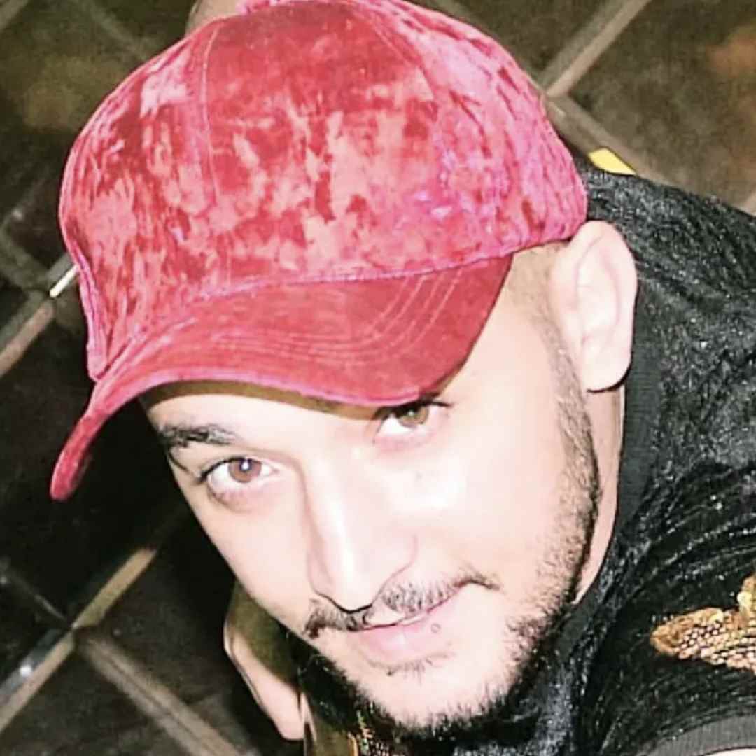 دانلود اهنگ هومن آدینه قسمت