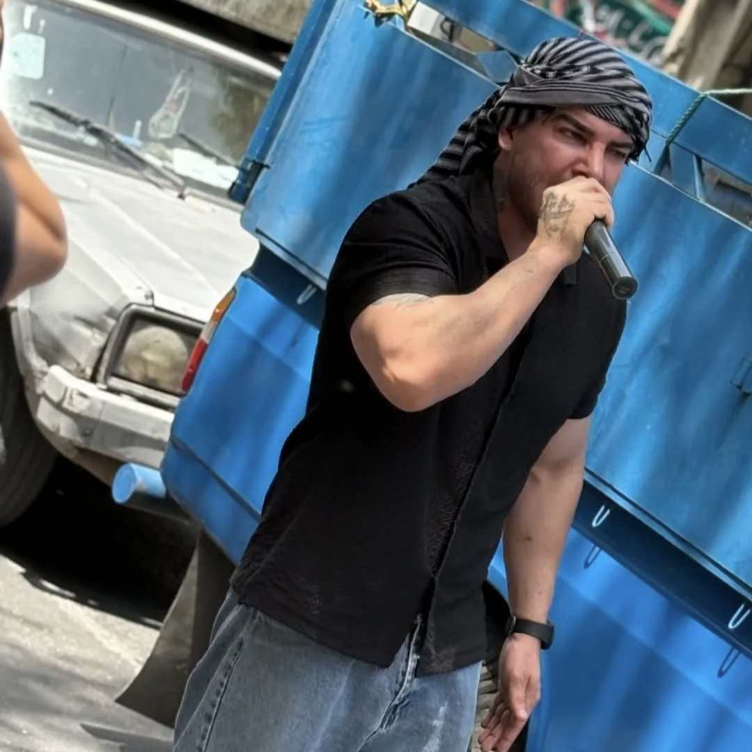 دانلود اهنگ فرهاد فرهادی وطن
