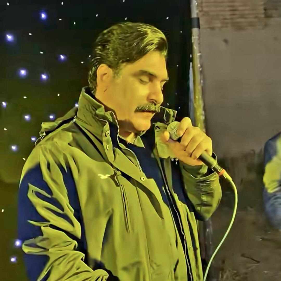 دانلود اهنگ حسین انواری نوبهار دلشین روز بارونی چشیات
