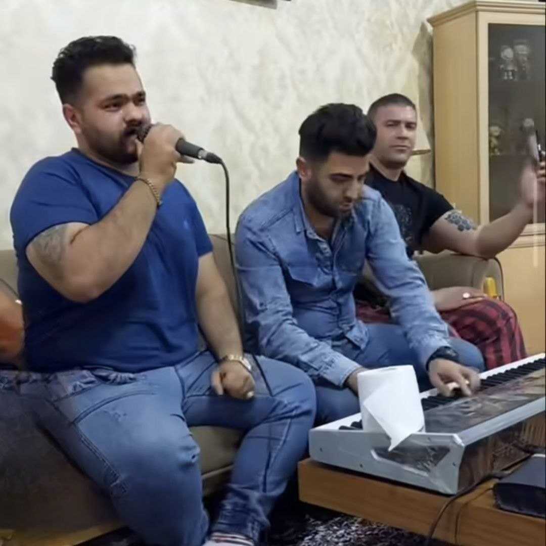 دانلود اهنگ مهدی شریفی انگشت نشان