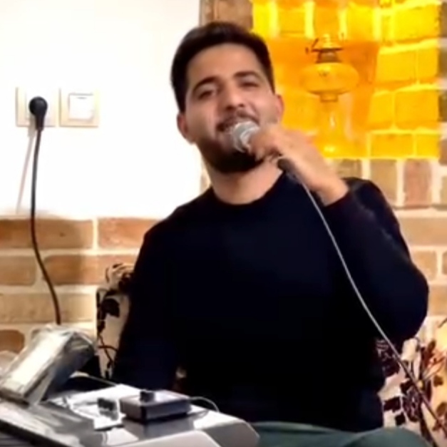 دانلود اهنگ مهدی آتا اگه دیدمت تو نگام نکن طوری نی